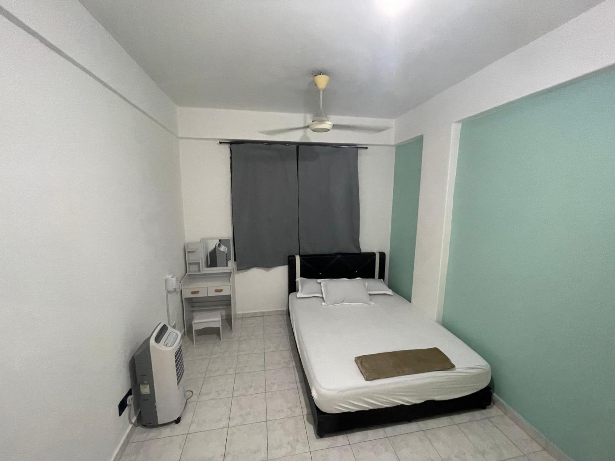Blissful Breeze 4 Rooms & Netflix By Ezyroom Melaka Айер Керо Екстериор снимка
